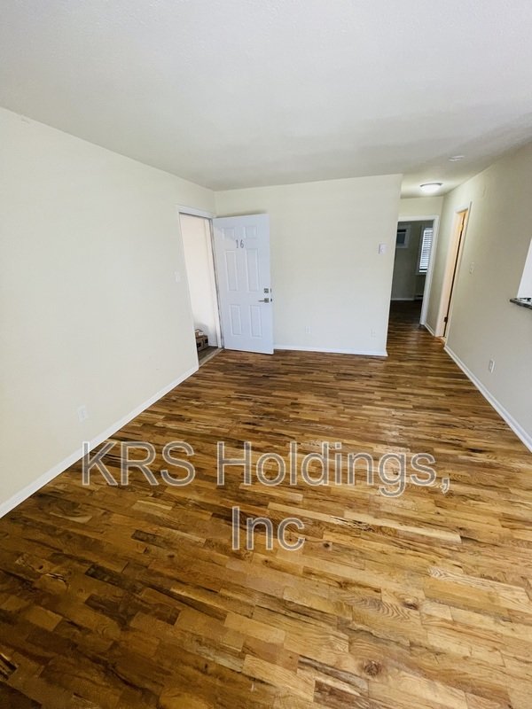 Beachside!!!  Move in Special!!! property image