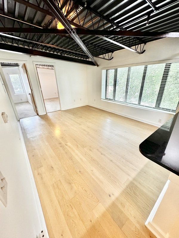 Bright property image