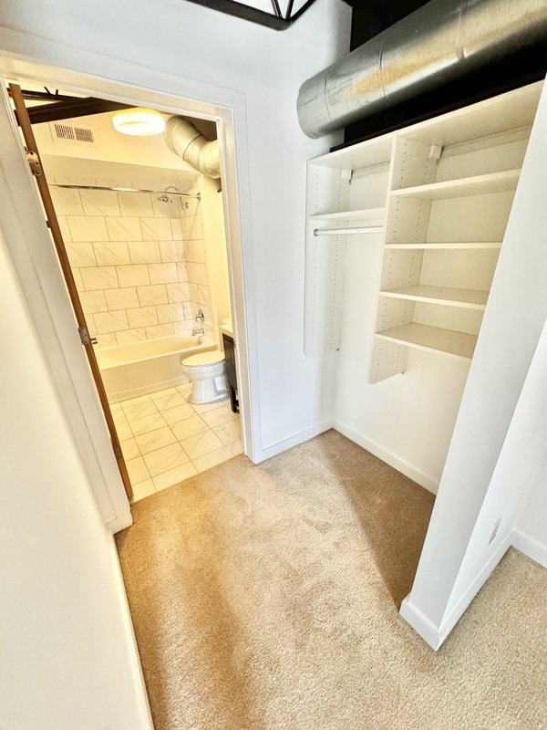 Bright property image