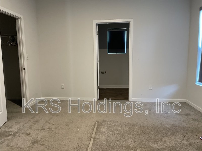 Bright property image