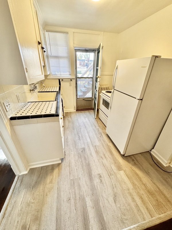 3409 Kensington ave 1 property image