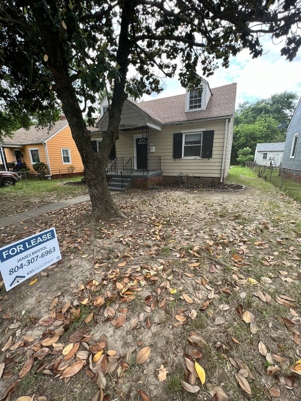 1403 Willis st . property image