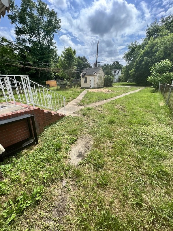 1403 Willis st . property image