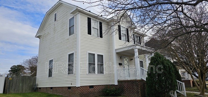 Charming property image