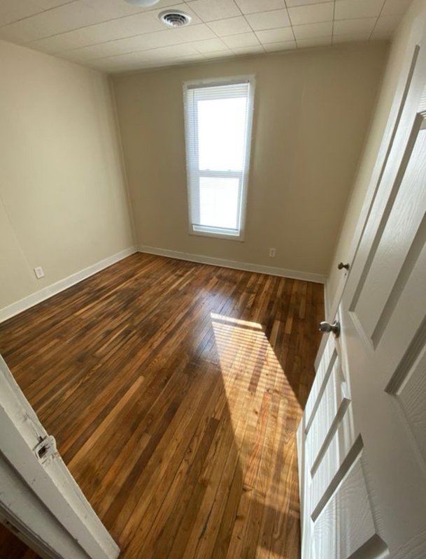 5105 Robin Grey ln property image