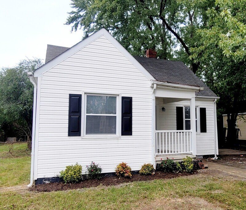 Charming property image