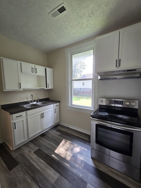 Charming property image