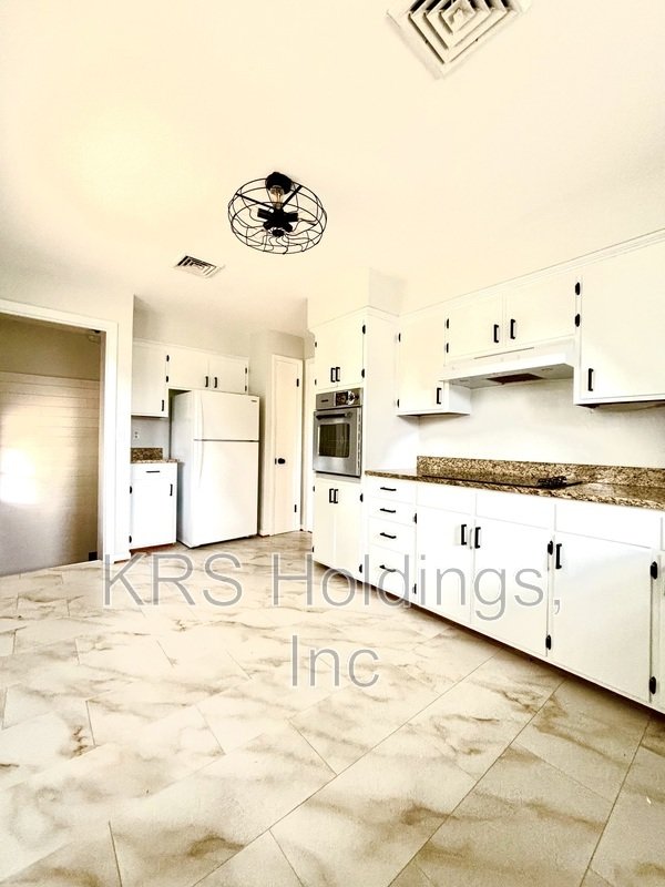 Charming property image