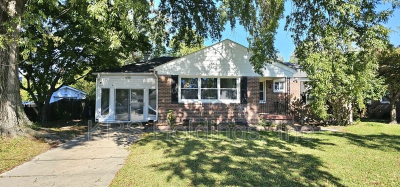 Charming property image