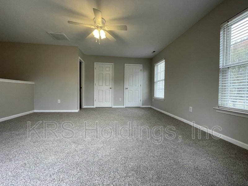 Bright property image