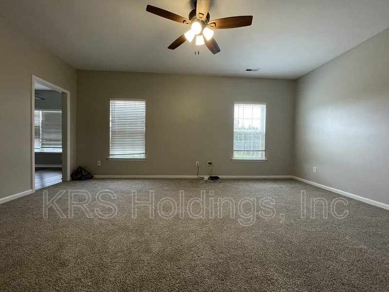 Bright property image