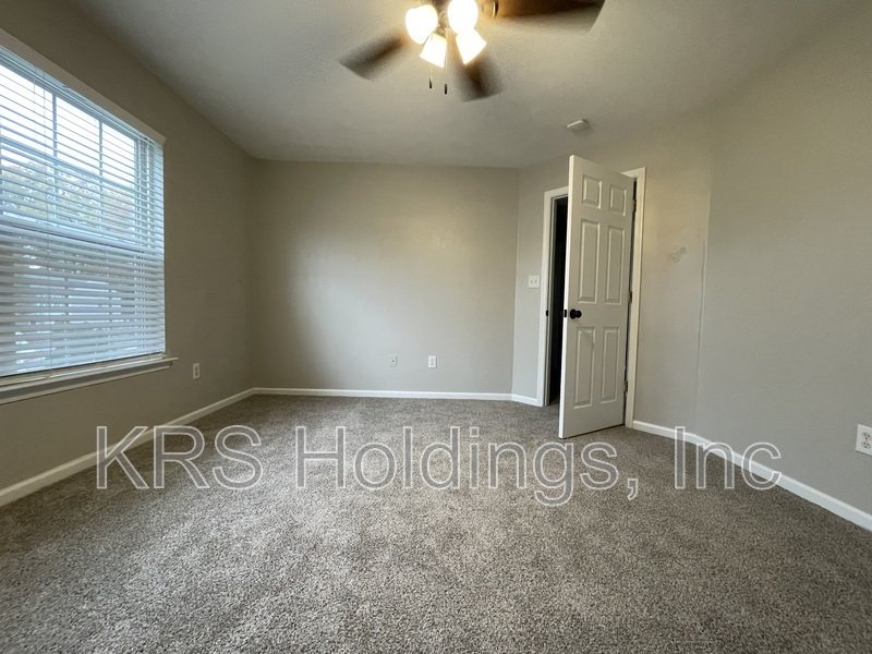 Bright property image