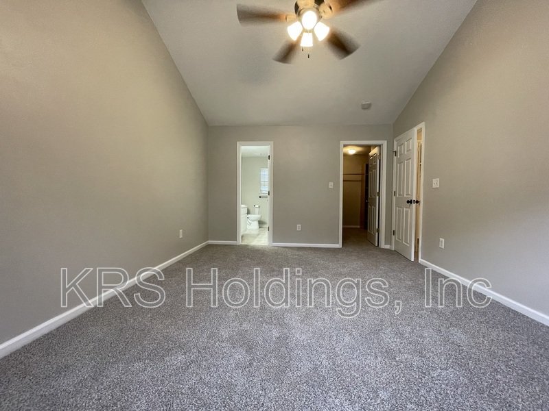 Bright property image