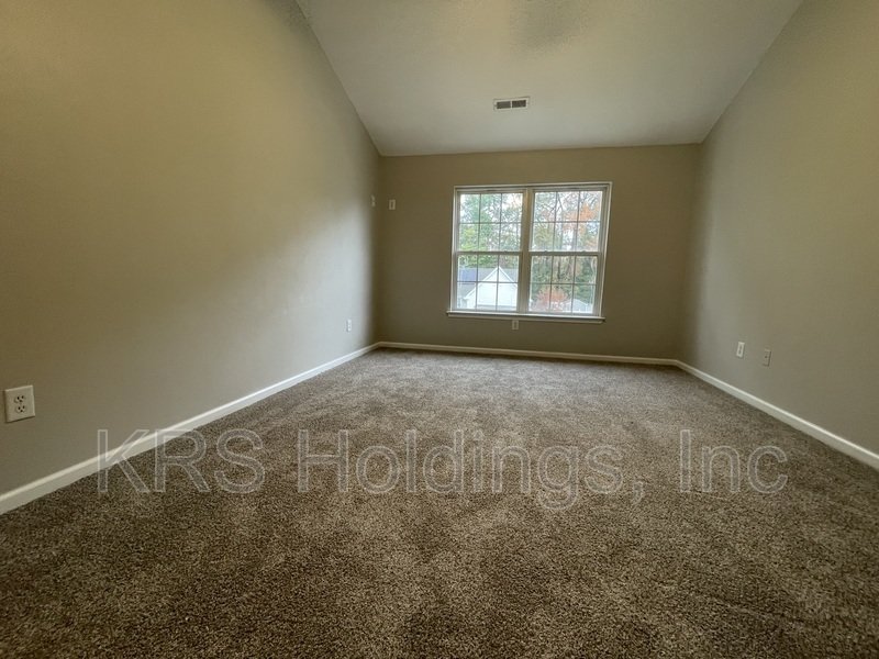 Bright property image