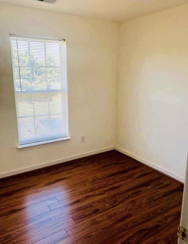 1107 Magnolia Point Blvd property image