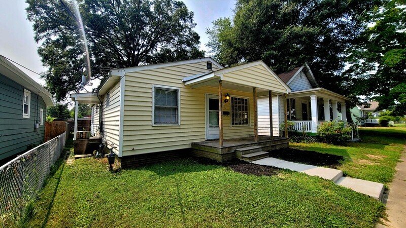 Charming property image