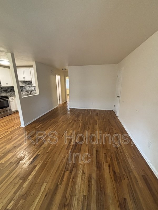 Bright property image