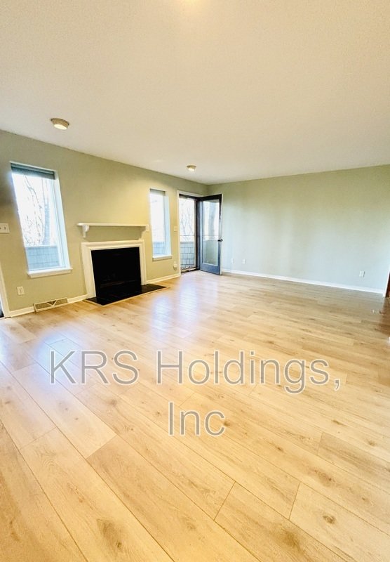 Bright property image