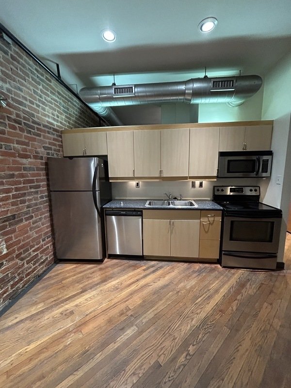 1318 W Broad St. Unit 206 property image