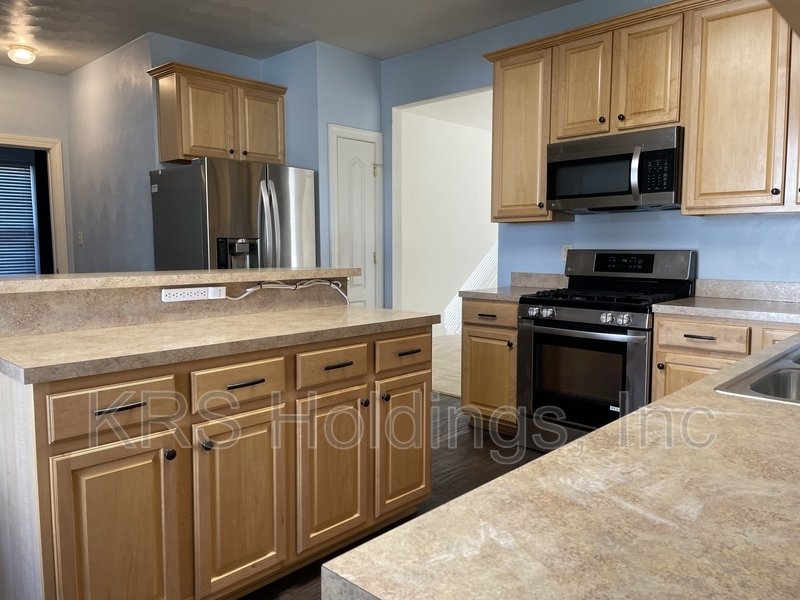 Bright property image