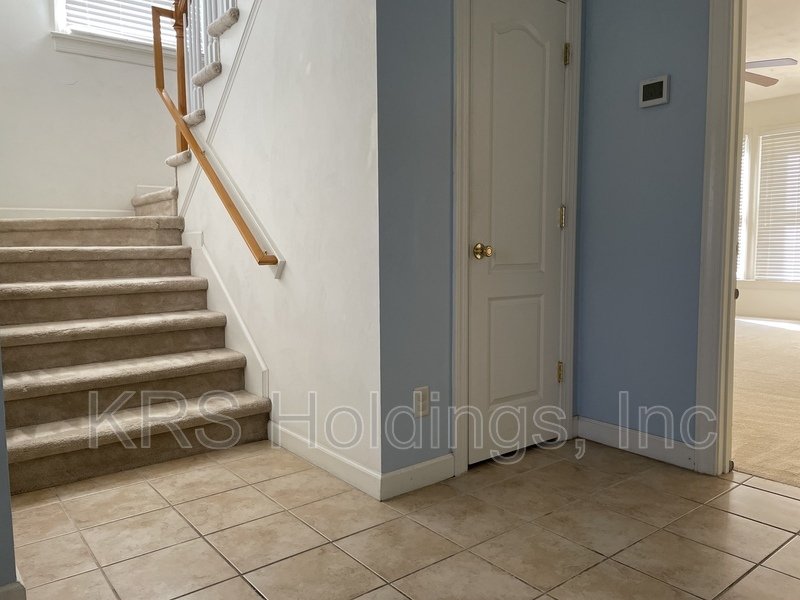 Bright property image