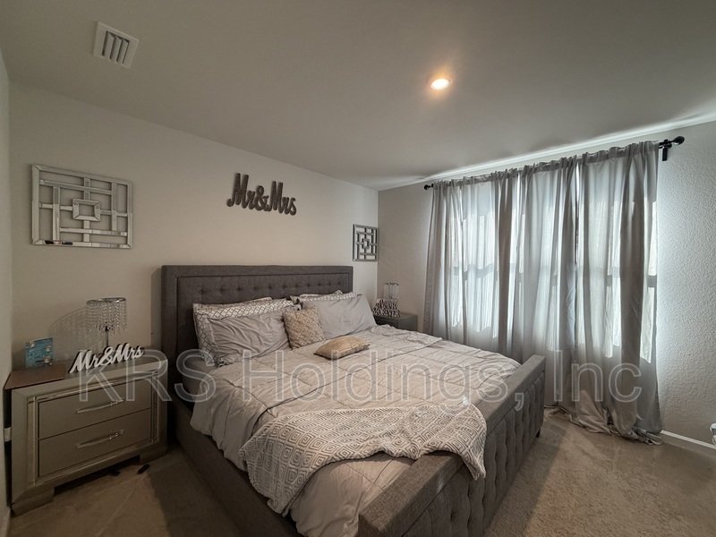 Bright property image