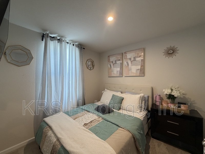 Bright property image