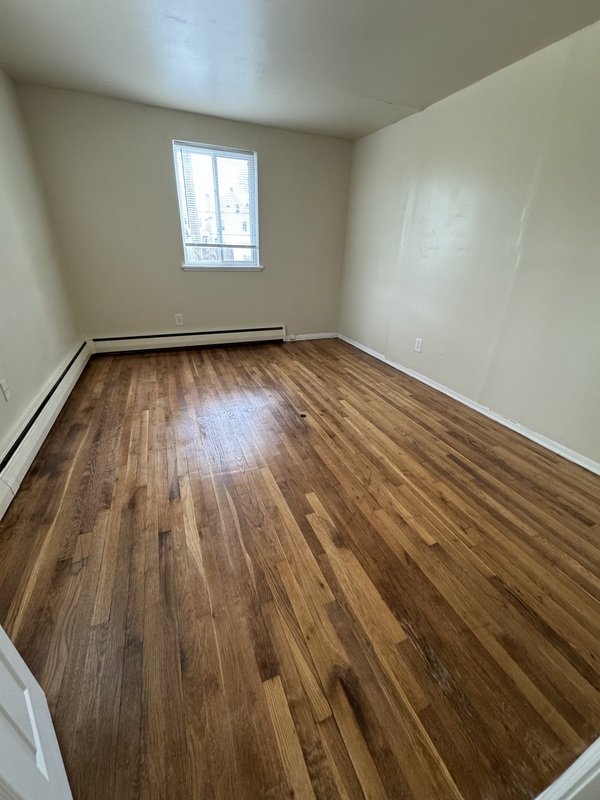 3210 Ellwood Ave B property image