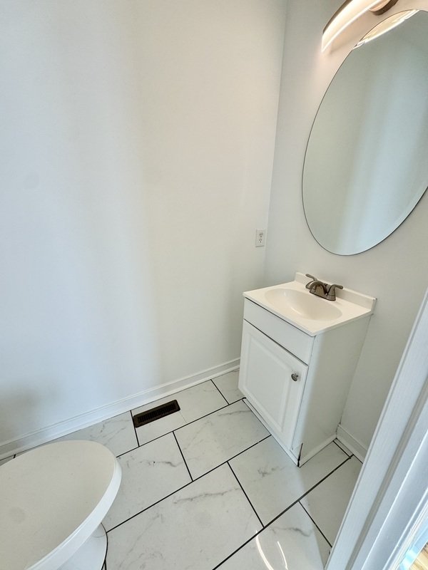 1214 Bainbridge St property image