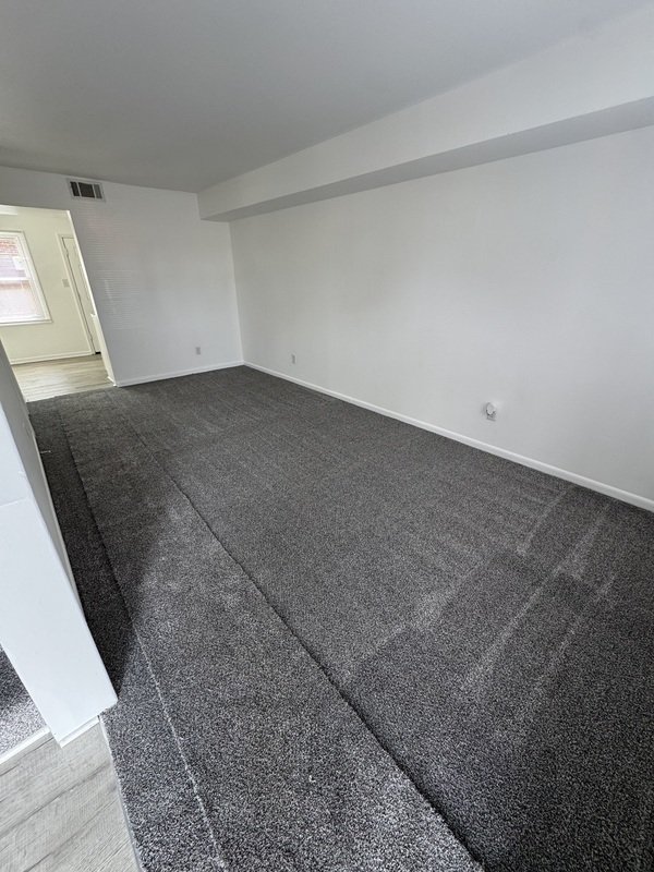 2652 wayside dr property image