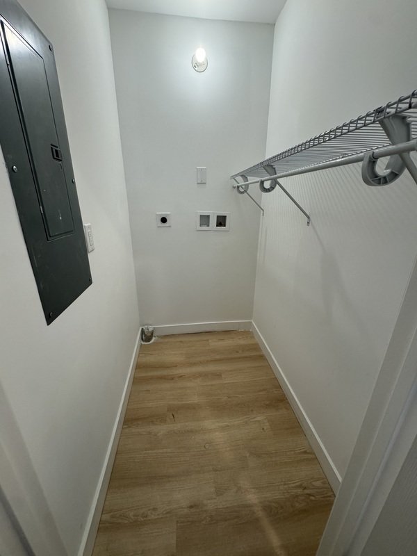 409 N 3 1/2 Ave B property image