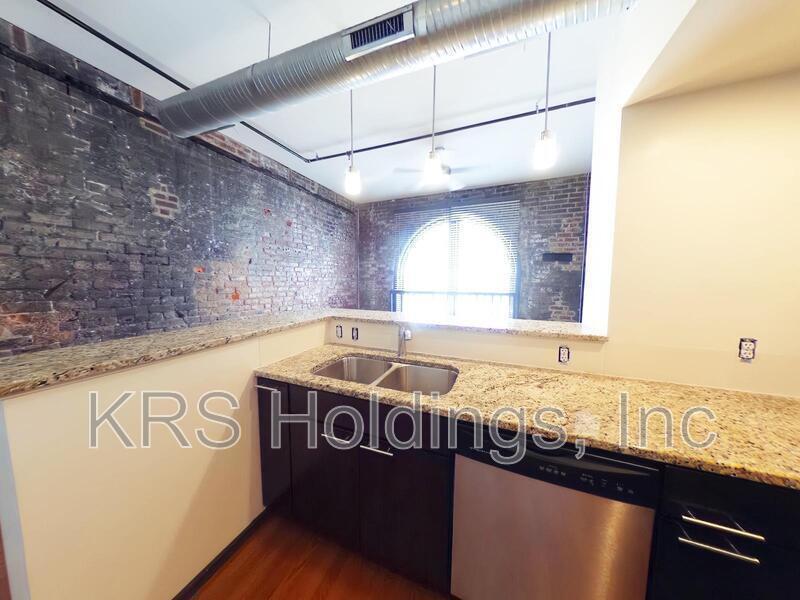 Smoke House Unit 302 property image