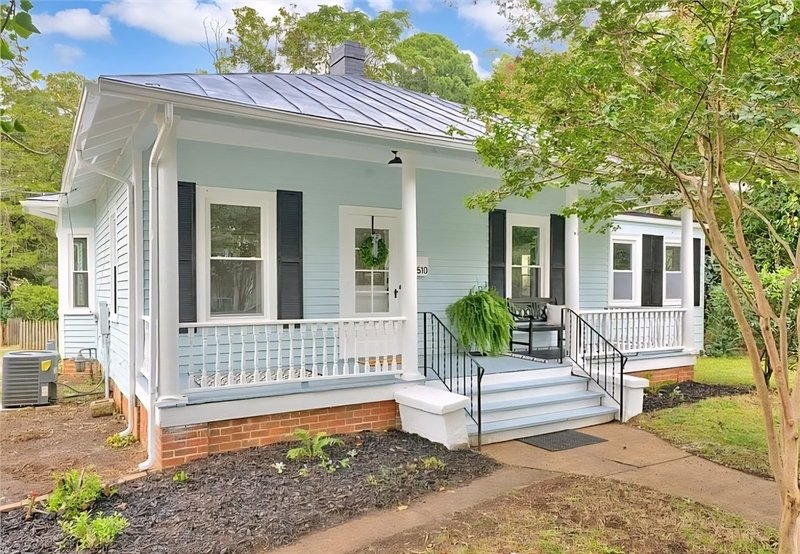 Charming property image