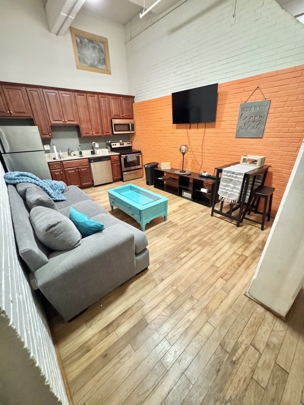 114 Virginia st 113 property image