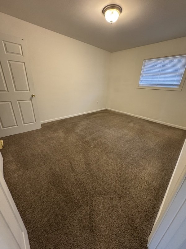 416 S West St 8 property image