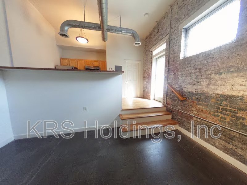 302 Goshen Street property image
