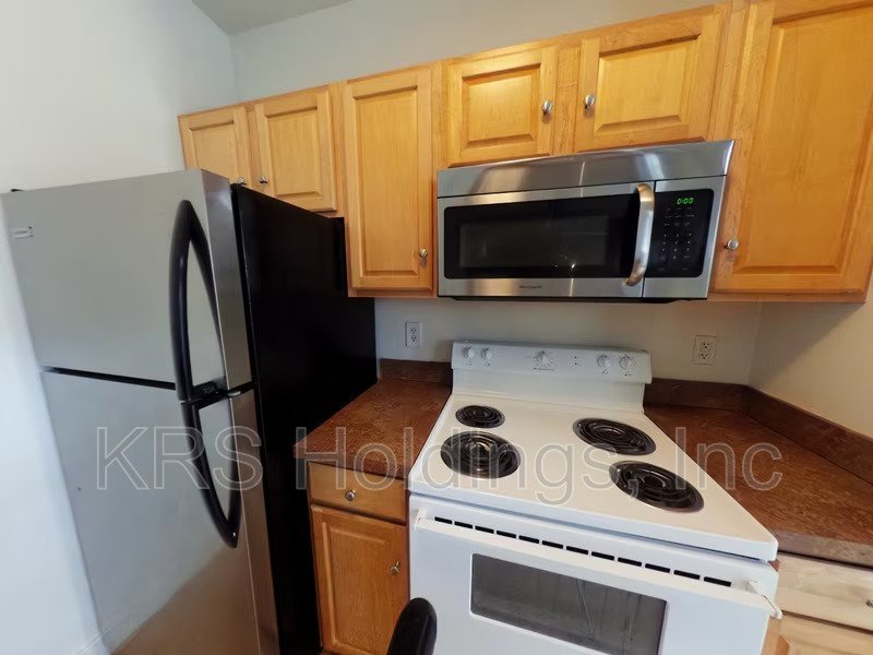 302 Goshen Street property image