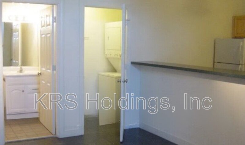 302 Goshen Street property image