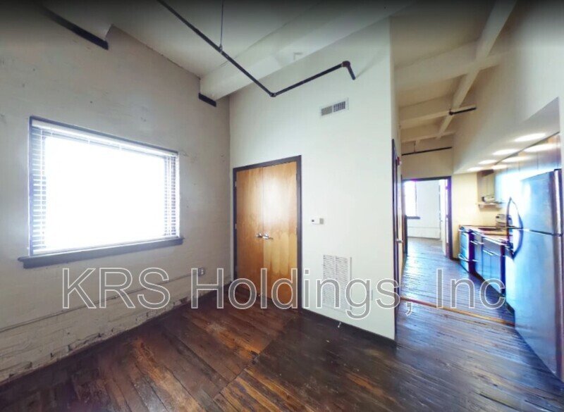 Bright property image