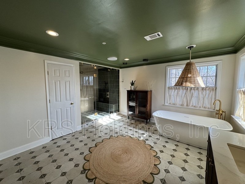 Luxurious property image