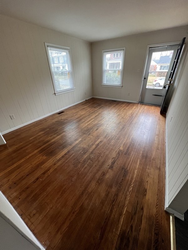 1210 Carlisle Ave . property image