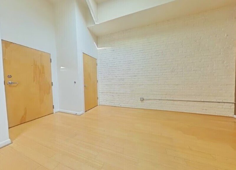 Bright property image