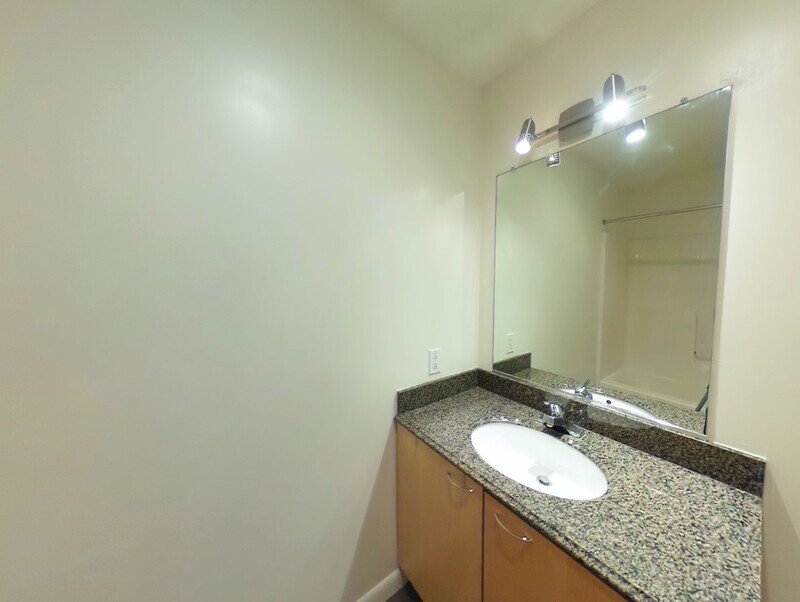 Bright property image