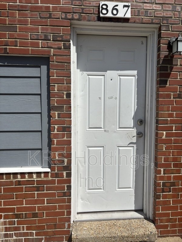 Effortless Living at 867 – 2BR Townhome Perfect for Commuters property image