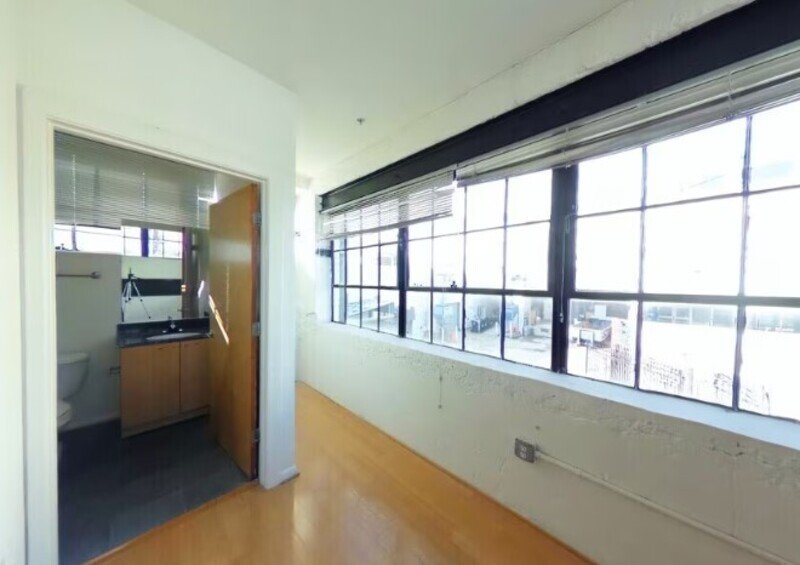 Bright property image