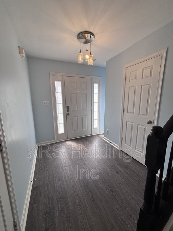 Renovated Corner lot Available Now! property image