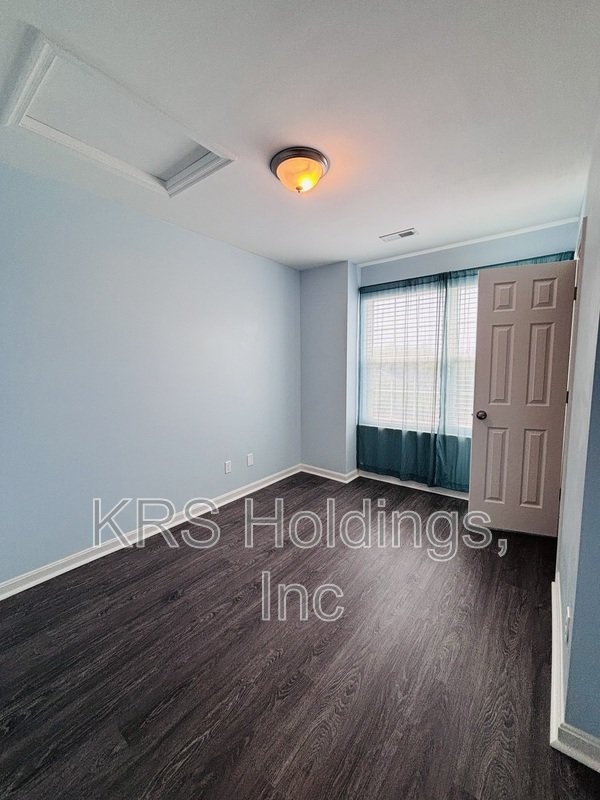 Renovated Corner lot Available Now! property image