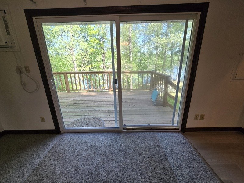 6308 Lakeshore Dr property image