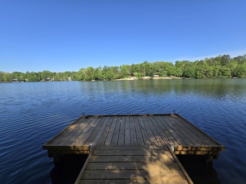 6308 Lakeshore Dr property image