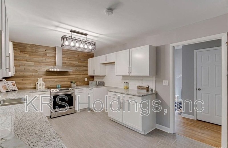 Recently renovated Brandermill Home property image